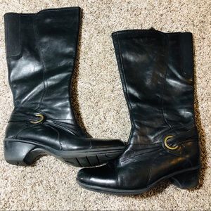 Clark’s Black Leather Boots